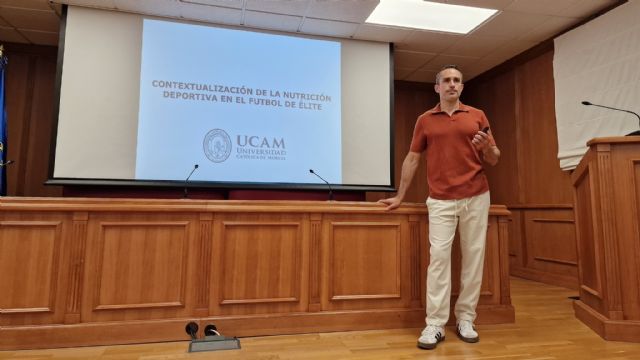 Juan José Morillas, alumni y profesor de la UCAM, asciende a responsable de nutrición del PSG - 1, Foto 1