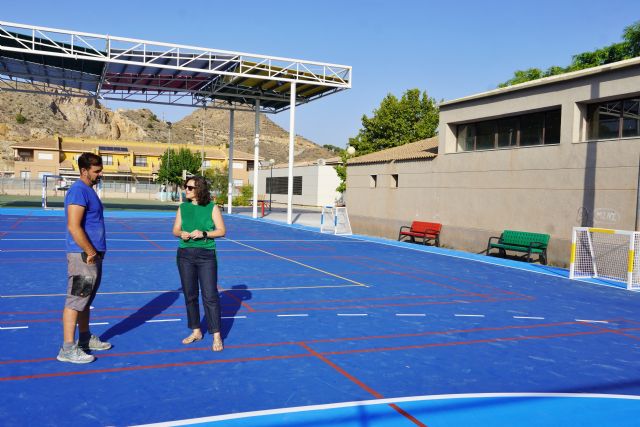 El Ayuntamiento de Santomera renueva la pista deportiva del CEIP Fuensanta Caravaca con una inversión de 40.000 Euros - 1, Foto 1