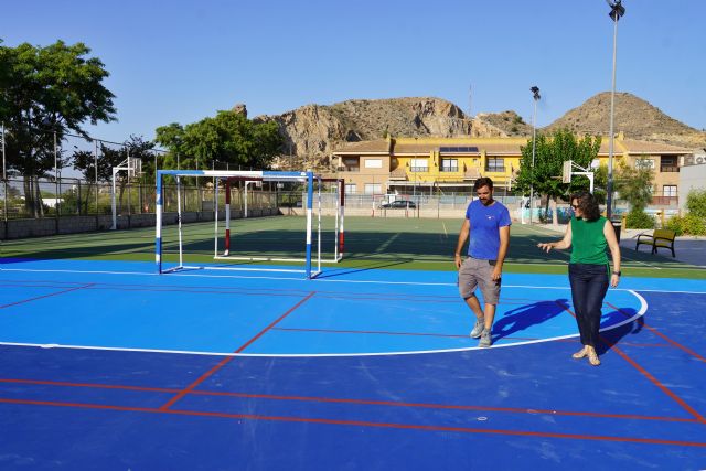 El Ayuntamiento de Santomera renueva la pista deportiva del CEIP Fuensanta Caravaca con una inversión de 40.000 Euros - 2, Foto 2