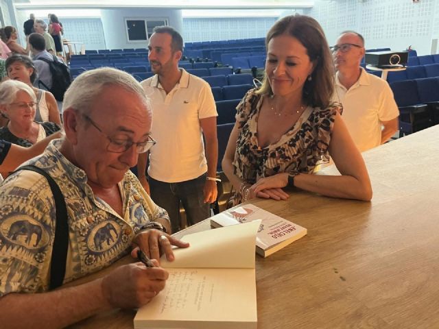 José Asensio Ramírez presenta el libro En el cielo no hay jamón y otras historias - 3, Foto 3