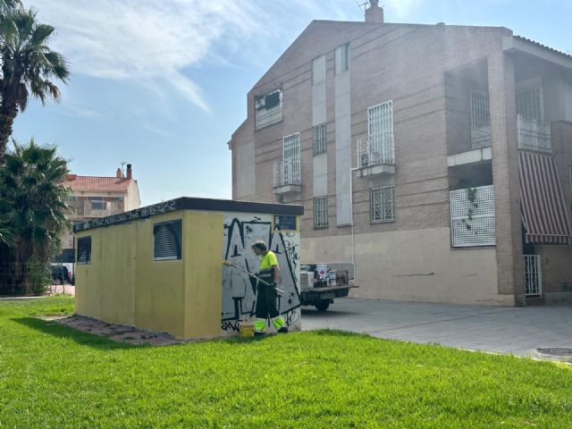 Murcia refuerza la vigilancia y limpieza de grafitis en las zonas verdes del municipio - 4, Foto 4