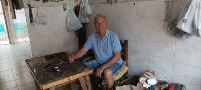 Librilla rinde reconocimiento a su zapatero - 1, Foto 1