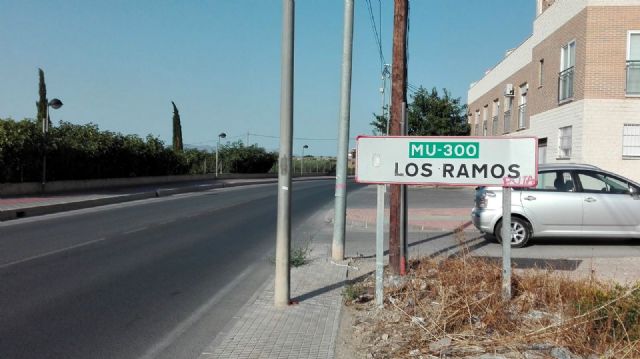 El PSOE advierte del peligro que provoca el mal estado de las carreteras que atraviesan Los Ramos - 2, Foto 2