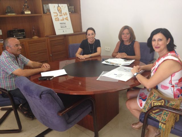 La directora general de Comercio visita Bullas para conocer las necesidades del sector del comercio - 1, Foto 1