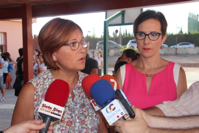 Los niños de Infantil del Príncipe Felipe no han entrado a las aulas el primer día de colegio - 4, Foto 4