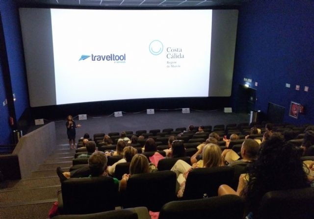La Región presenta su oferta turística ante más de 150 agentes de viajes en un pase de cine privado en Madrid - 1, Foto 1