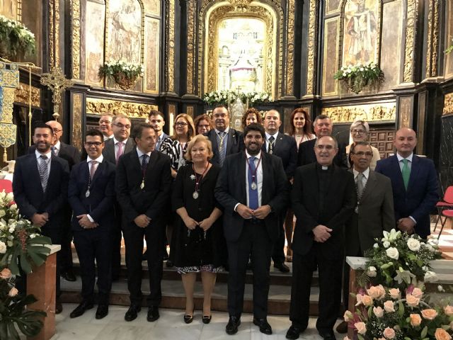 Fernando López Miras asiste a la misa mayor en honor a la patrona de Lorca, la Virgen de las Huertas - 1, Foto 1