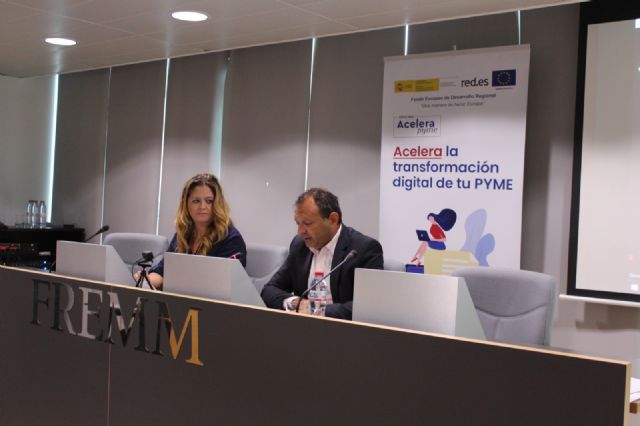 Consumo celebra una jornada en la Fremm sobre la ampliación de los derechos de los consumidores y las obligaciones de los empresarios ante la nueva normativa de la UE - 1, Foto 1