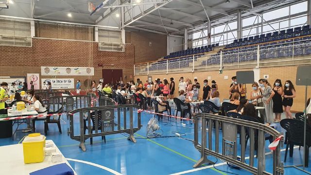 Vacunada al menos con la primera dosis casi el 90 por ciento de la población mayor de 12 años de Alcantarilla - 2, Foto 2