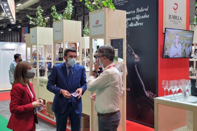 La Comunidad defiende en la 'Organic Food Iberia' el potencial de la producción ecológica de la Región - 2, Foto 2