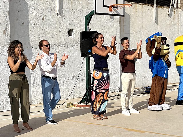 Patricia Fernández inaugura el curso escolar y destaca la puesta en marcha del servicio de comedor escolar en el CEIP ´La Fuensanta´ - 2, Foto 2