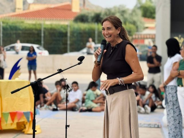 Archena inicia el curso escolar con 2.300 alumnos y 250 docentes en sus aulas - 1, Foto 1