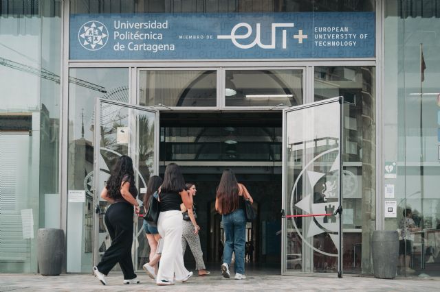 La UPCT da la bienvenida hoy a más de 1.200 nuevos estudiantes, la mayor cifra desde 2013 - 2, Foto 2