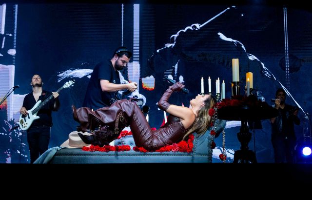 India Martínez deslumbra en Calasparra con su voz mágica y un impresionante directo - 1, Foto 1