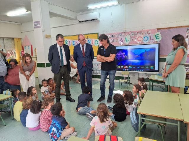 Cerca de 152.000 alumnos de Infantil y Primaria han comenzado hoy el curso con normalidad - 2, Foto 2