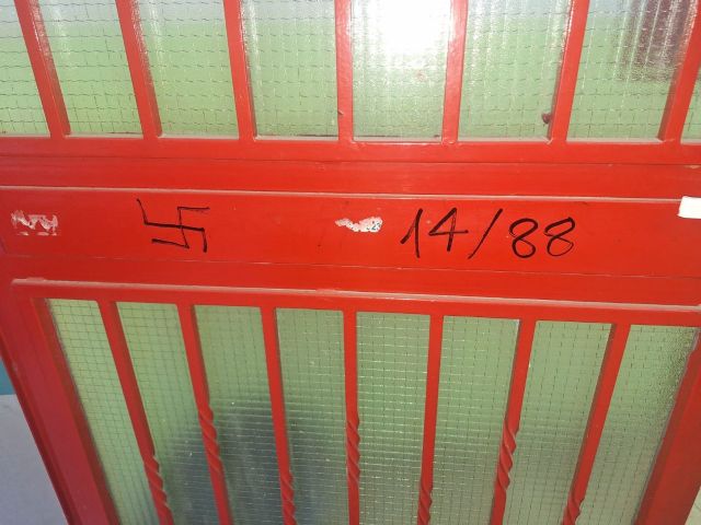 IU-Verdes y PCE de Molina de Segura denuncian pintadas neonazis y ataques a su local - 3, Foto 3