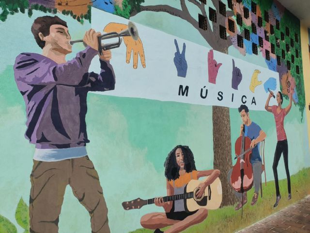 El Barrio de San Roque de Molina de Segura embellece sus calles con Vidas coloridas, dos nuevas pinturas murales - 3, Foto 3