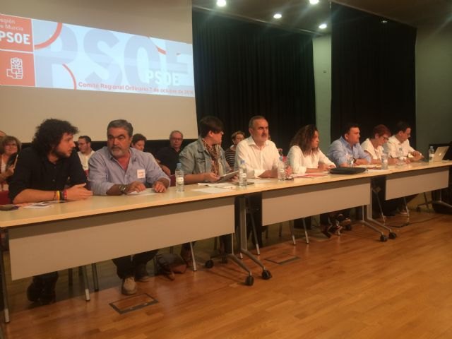 Alfonso Martínez Baños opina sobre el Comité Regional del Partido Socialista