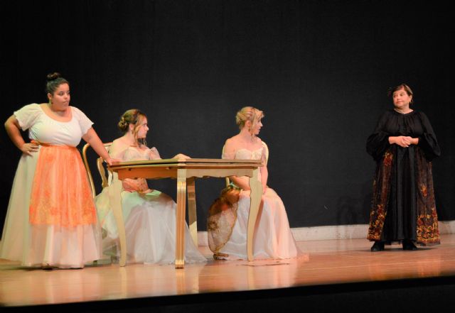 El 'VII Certamen Nacional de Teatro Amateur Juan Baño' arranca con el 'Tartufo' de Molière - 2, Foto 2