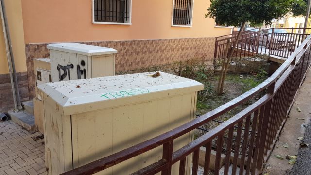 El PSOE solicita la remodelación de Avenida de Portugal y calle Abenhalaj tras años de abandono municipal - 3, Foto 3