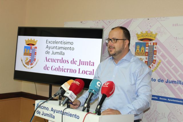 Se inician los procesos de adquisición de un rodillo y una motoniveladora para arreglo de caminos - 1, Foto 1