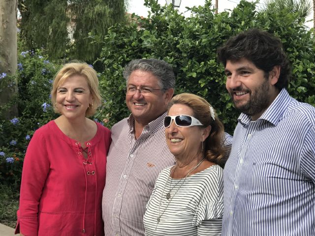 López Miras asiste al día de los mayores de Los Alcázares, coincidiendo con la celebración de las Fiestas del Caldero - 3, Foto 3