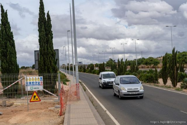 Abierta al tráfico la Avenida de Víctor Beltrí - 1, Foto 1