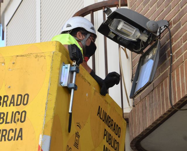 Más de 150 nuevos puntos de luz harán las calles de Vistalegre más seguras para el tráfico y los viandantes - 1, Foto 1