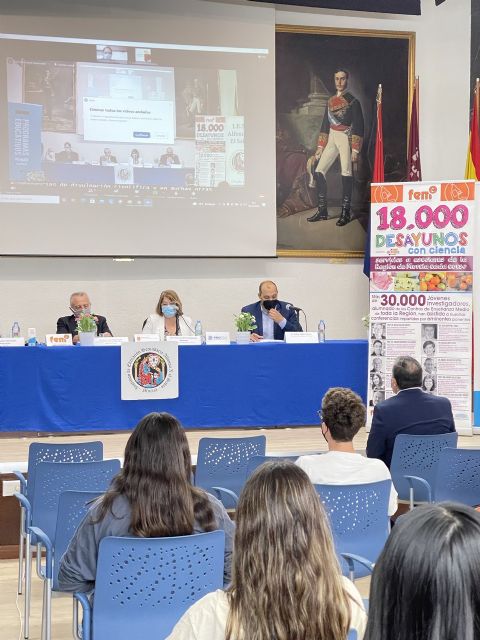 Comienzan hoy las conferencias científicas del programa 'Jóvenes investigadores' para el curso 2021/2022 - 1, Foto 1