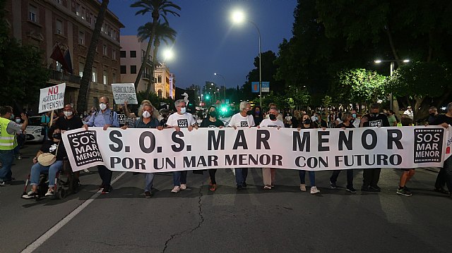 Las organizaciones convocantes satisfechas por la multitudinaria respuesta por un Mar Menor Vivo - 1, Foto 1