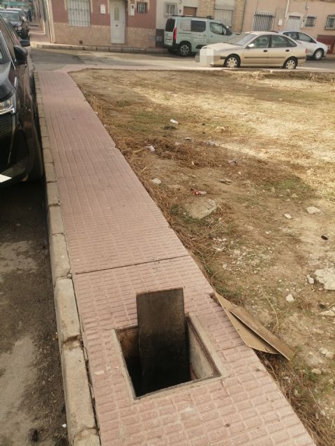 Los vecinos de Las Torres de Cotillas, de tropiezo en tropiezo - 2, Foto 2