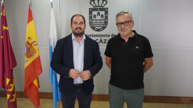 Los Alcázares reconoce con el Premio Al-Kázar 2025 la labor solidaria de la Junta Local de la Asociación Española Contra el Cáncer - 1, Foto 1