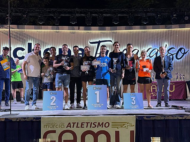 Los atletas del Club Atletismo Alhama dominan la III Media Maratn. 10k y 5k de Archena, Foto 2