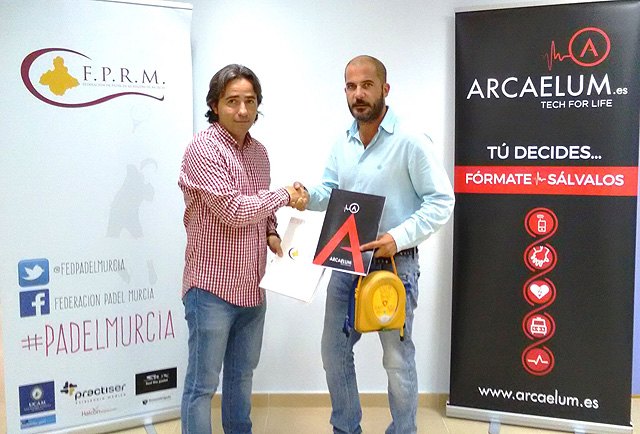 ARCAELUM y la Federación de Pádel firman un convenio de colaboración, Foto 1