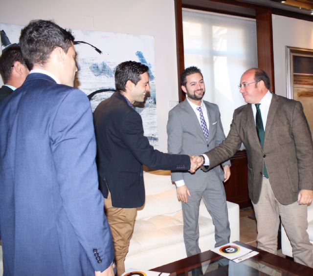 Pedro Antonio Sánchez se reúne con el presidente de la de la Asociación de Jóvenes Empresarios de la Comarca del Guadalentín