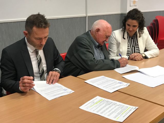 El Ayuntamiento de Torre Pacheco firma un Convenio de Colaboración con el Club de Pensionistas y Jubilados Virgen de la Consolación de El Jimenado - 4, Foto 4