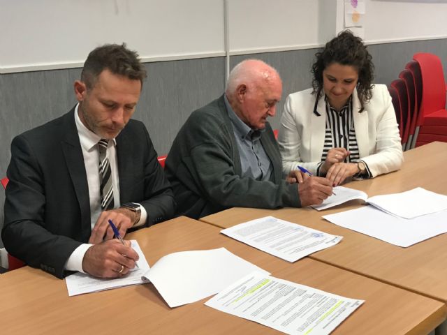 El Ayuntamiento de Torre Pacheco firma un Convenio de Colaboración con el Club de Pensionistas y Jubilados Virgen de la Consolación de El Jimenado - 5, Foto 5