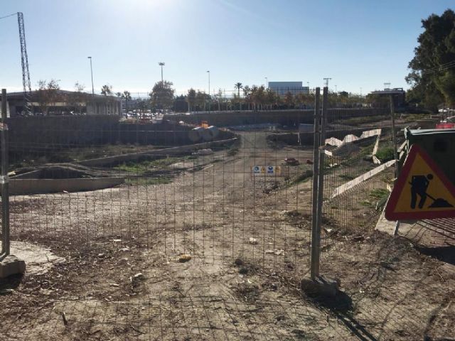 El PSOE denuncia la paralización de las obras del tramo II de la Ronda Central - 4, Foto 4
