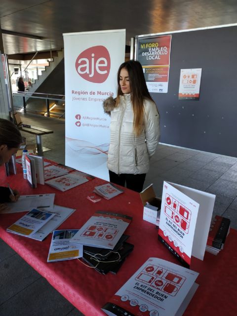 El Ayuntamiento de Totana, presente en el VI Foro Regional de Empleo y Desarrollo Local que se celebra en la Universidad de Murcia, Foto 6