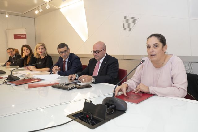 La UMU y el Ayuntamiento de Molina de Segura renuevan el convenio para desarrollar el programa `Salud 5-10: niños sanos, adultos felices´ - 2, Foto 2