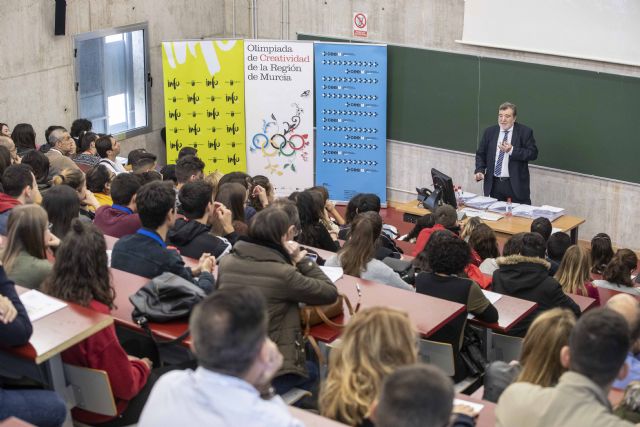 Marina Martínez Contreras, la alumna con mayor talento en creatividad de la Región tras la olimpiada celebrada en la UMU - 2, Foto 2