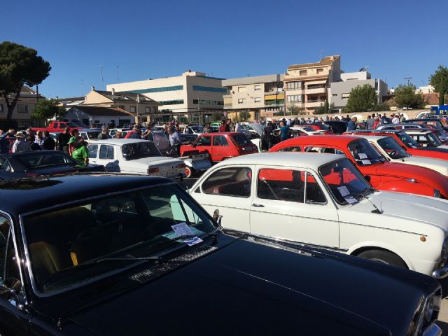 Unos 200 vehículos participarán en la V Concentración de Vehículos Clásicos - 2, Foto 2