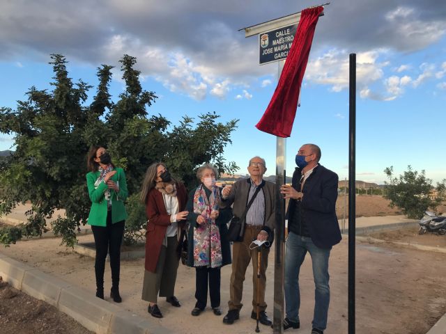 El Maestro José María Mu&ntilde;oz García es homenajeado con una calle en la localidad - 2, Foto 2