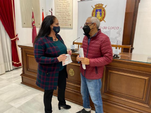 El Ayuntamiento suscribe un convenio de colaboración con la FAMPA de Lorca que permite la contratación de un administrativo para las gestiones propias de esta organización - 1, Foto 1