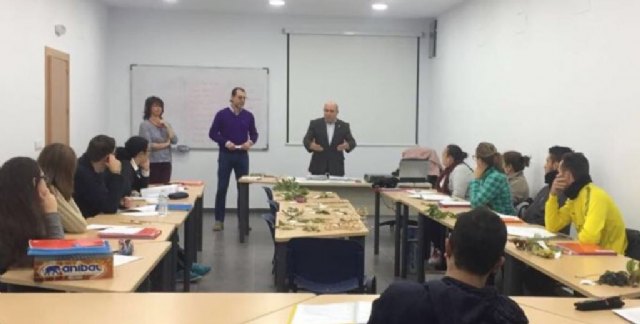 Comienzan las prácticas del ciclo dual de formación profesional básica de agricultura 2020-2022 - 1, Foto 1