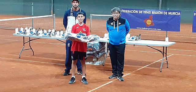 Finaliza el Circuito de Tenis Base Iniciatenis con 5 finalistas totaneros en el podium, Foto 6
