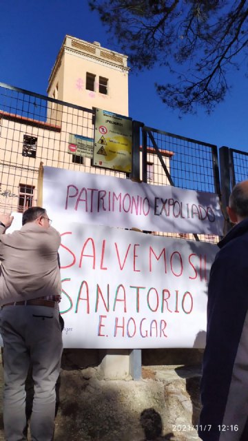 Un grupo de amigos del sanatorio de Sierra Espuña se han reunido con el objetivo de reclamar medidas urgentes para rehabilitar el edificio, Foto 5