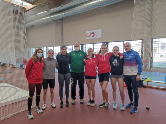 Éxito de para el UCAM Atletismo Cartagena en el Regional de Cross de relevos mixtos - 1, Foto 1