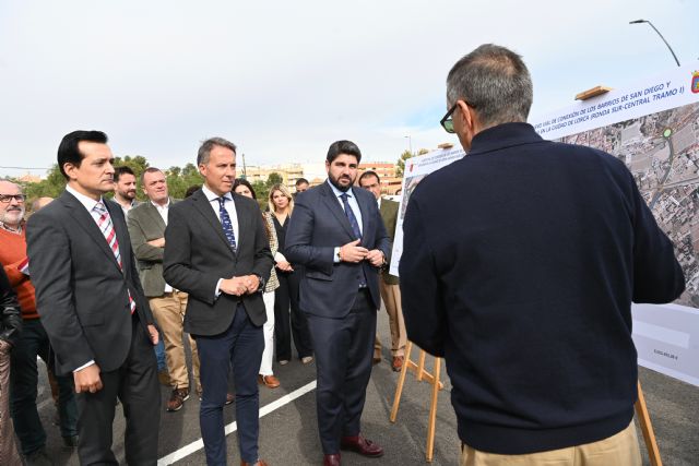 López Miras inaugura el tramo 1 de la Ronda Central de Lorca, que saca más de 7.000 vehículos diarios del centro y mejora la movilidad y seguridad vial - 2, Foto 2
