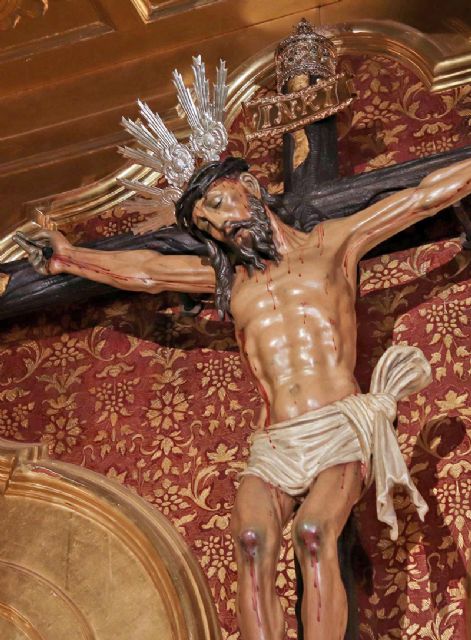 Negro de terciopelo y oro de fe, así luce la Virgen de las Angustias en noviembre en Alcalá del Río - 5, Foto 5